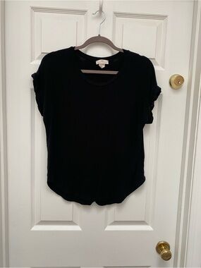 Rebel Society Black Short Sleeve Rolled-Cuff Tee - Large